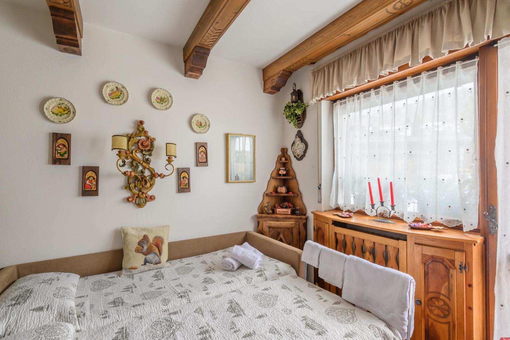 Апартаменти Ca' Dello Scoiattolo Кортіна-д'Ампеццо Екстер'єр фото